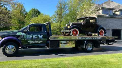 Specialty Car Towing Woodstock, IL